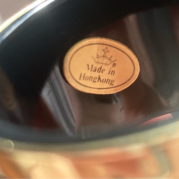 Vintage WM A Rogers Napkin Rings Set of 4 All Black Brass Accent Trim - Picture 4 of 8